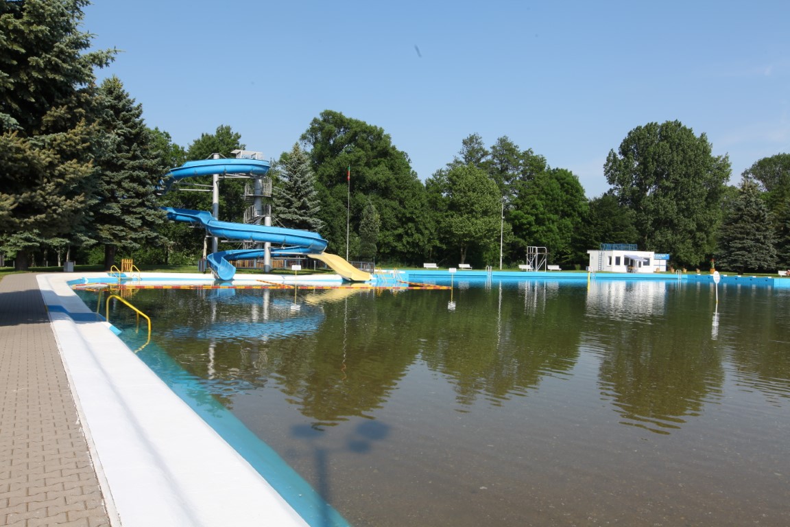 Zahájení léta na plovárně